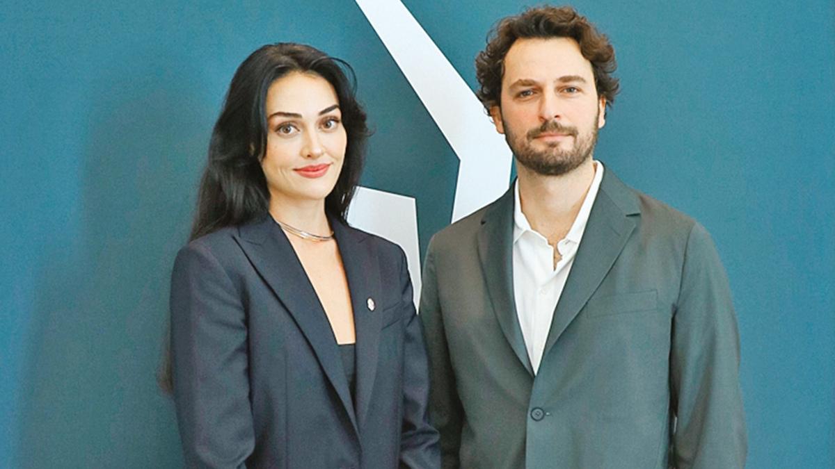 Birkan Sokullu ve Esra Bilgiç, Zamanın Kapıları ile Katar’daki Ajyal Film Festivali'nde