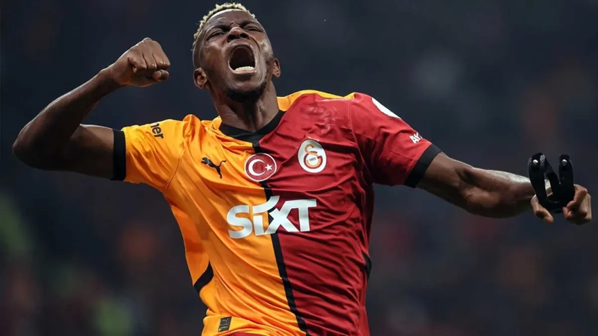 Victor Osimhen, Galatasaray'da gösterdiği performansla taraftarların ilgisini...