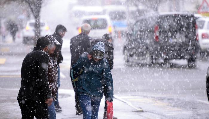 Meteoroloji Genel Müdürlüğü ve AFAD, 25 Kasım için sarı ve turuncu kodlu hava...