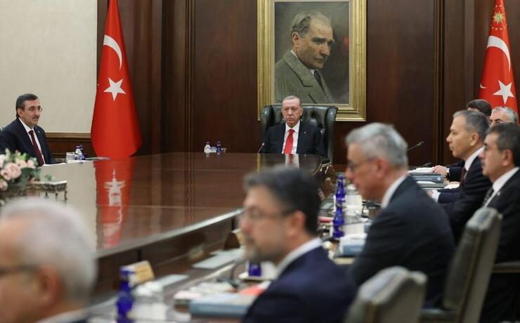 Asgari Ücret Zammı İçin Kabine Toplantısı Beştepe'de Başladı, Erdoğan Açıklama Yapacak