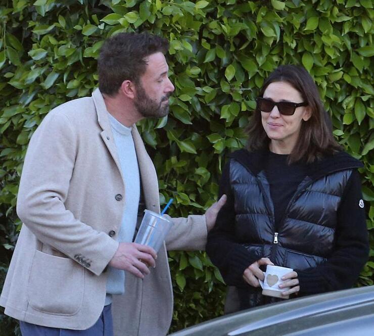 "Ben Affleck Eski Eşine Yakınlaşarak Yarım Kalan Aşk Masalını Tamir Ediyor"