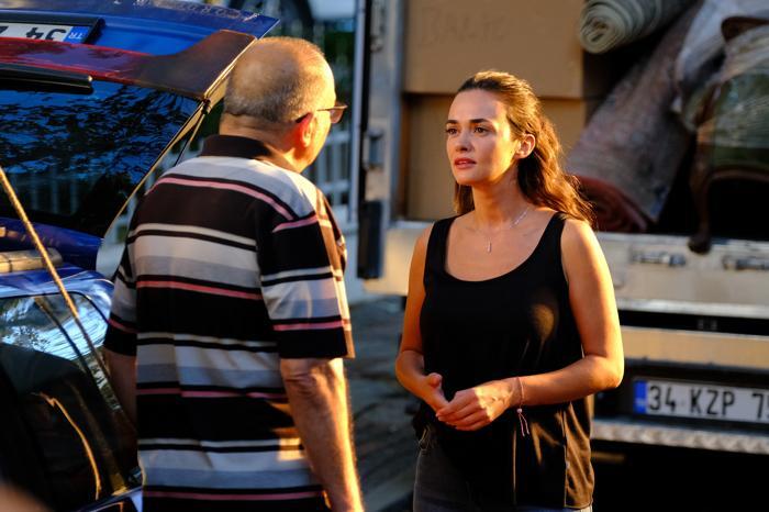 Kerem Alışık ve Hande Soral'un Duygusal Yolculuğu: Akıldan Kalbe Filmi Yakında Vizyonda