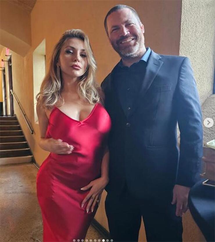 Courtney Stodden, Yönetmen Jared Safier ile Ani Düğünle İkinci Evliliğini Kutladı