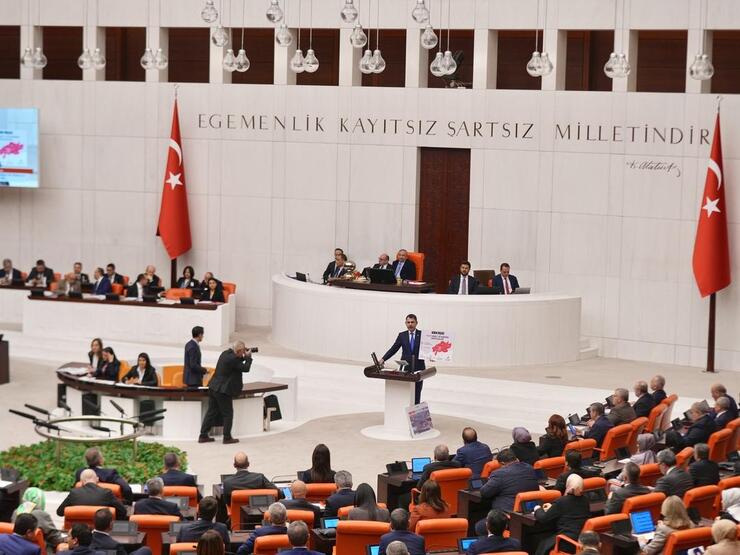 Bakan Kurum'dan İzmir için çağrı: "Yapay zeka değil, yapan zeka şart"