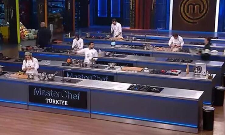 MasterChef Türkiye’nin ilk finalisti belli oldu! Sosyal medyada yorum yağdı! ”Hepimizin favorisi”