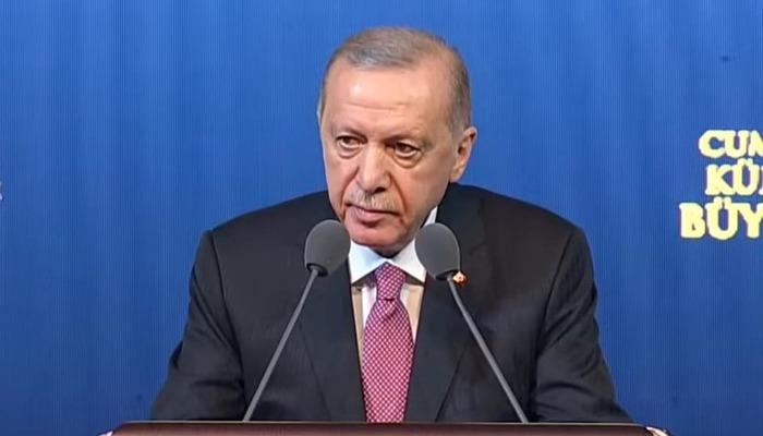 Cumhurbaşkanı Erdoğan: Sanatın aşkla icra edenlere destek veriyoruz