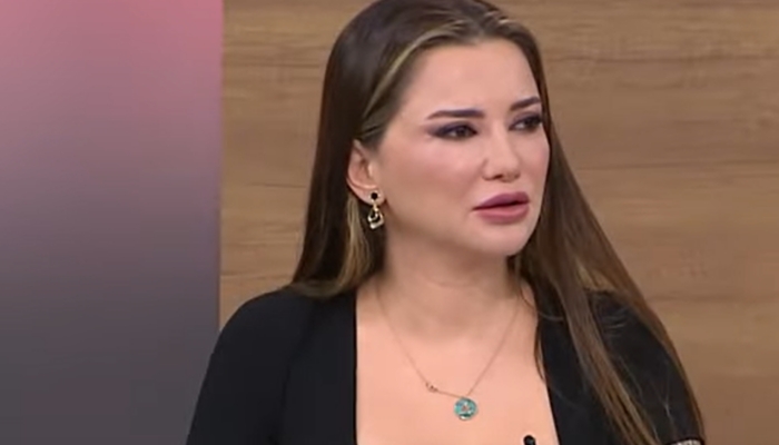 Esra Ezmeci'den takipçisine cinsellik yanıtı: Fanteziler tutkuyu artırabilir!