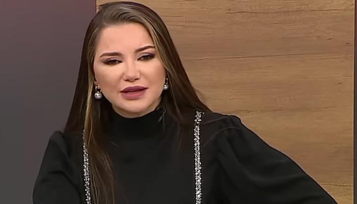 Esra Ezmeci: Eşinin her gün istemesi sapıklık değil, cinsel istek doğaldır