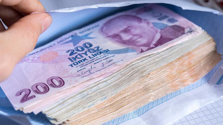 "Türkiye'den Girişimcilere 1.5 Milyon Lira, Üniversite Mezunlarına 1 Milyon Faizsiz Kredi Desteği"