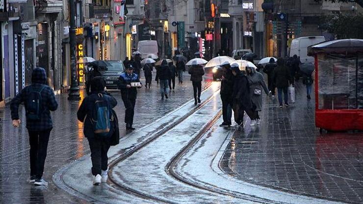 İstanbul için sağanak yağış uyarısı yapıldı, yurt genelinde sis ve buzlanma etkili olacak!