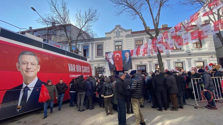 Özgür Özel, asgari ücret ve emekli maaşları için Meclis’e kritik çağrıda bulundu!