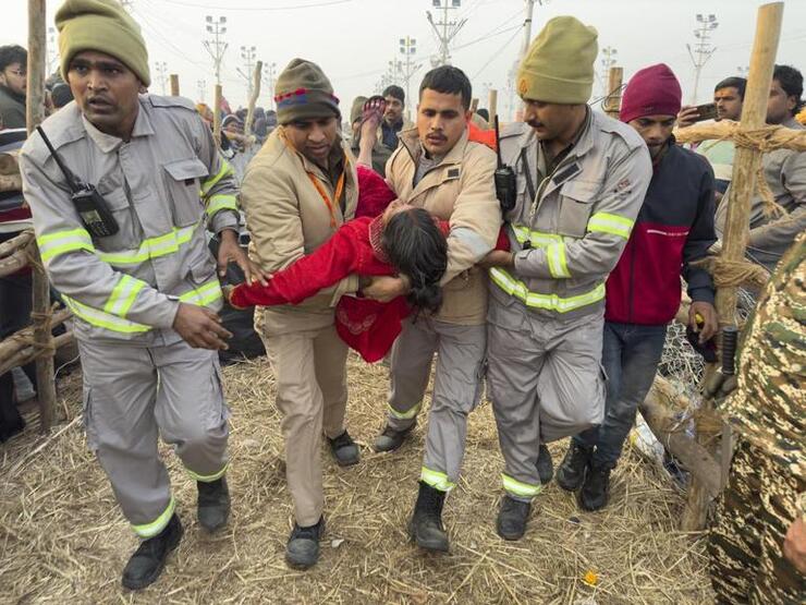 Hindistan'da Kumb Mela Festivali'nde İzdiham Felaketi: Çok Sayıda Can Kaybı!