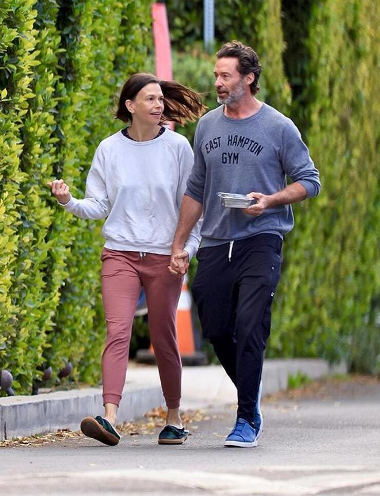 Hugh Jackman ve Sutton Foster'ın Eşofmanlı Aşkı Magazin Dünyasını Salladı!