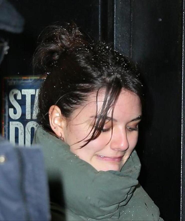 Suri Cruise, annesi Katie Holmes'a benziyor