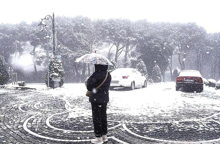 İstanbul ve Ankara'ya kar geliyor! Uzmanlar uyardı: 'Cuma günü okullar tatil olabilir'