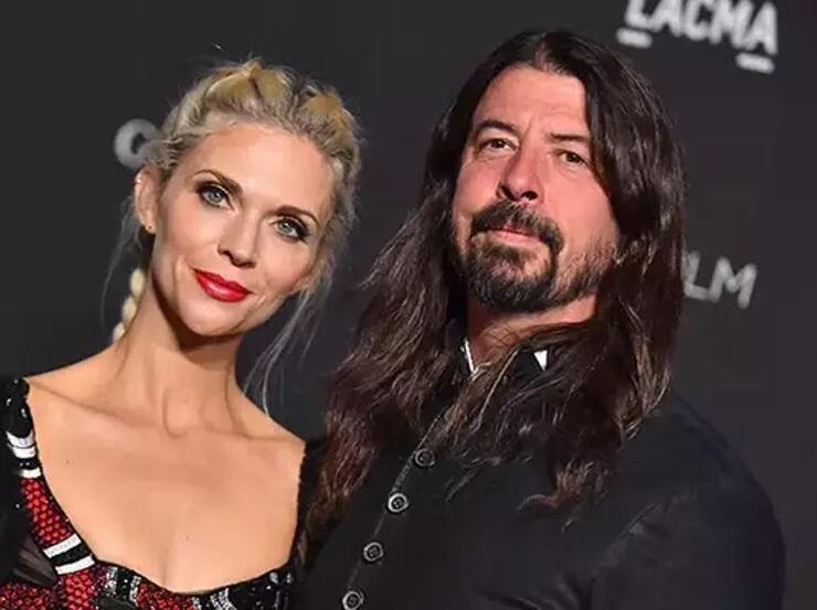 Dave Grohl'un aldatma skandalı ve yasak aşk çocuğu haberleri magazin dünyasını salladı: İşte son durum!