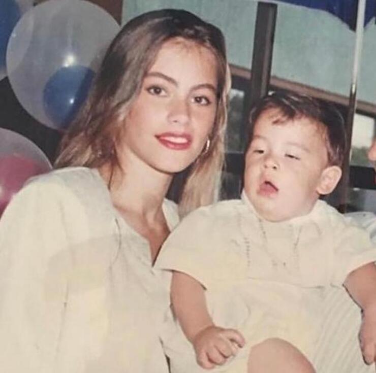 Sofia Vergara'nın Tek Hayali: Torun Sevmek!