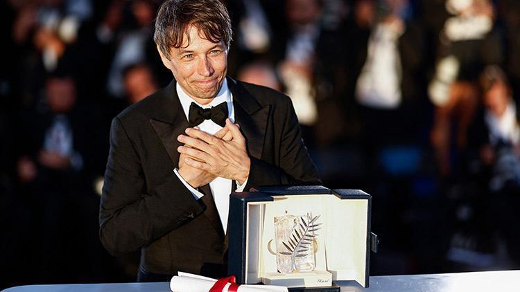 77. Cannes Film Festivali'nde Altın Palmiye Sahibi Sean Baker Oldu