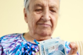 Merkez Bankası Enflasyon Tahminleri Ve Emekli Maaşı Zammı Oranları Belli Oldu